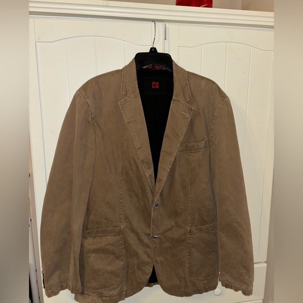 CG jacket for men,no size tag but it fits medium to large.brown, pre owned